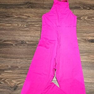 Active halter neck jumpsuit hot pink